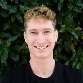 Portrait de Yohann Leborgne, consultant SEO/GEO indépendant
